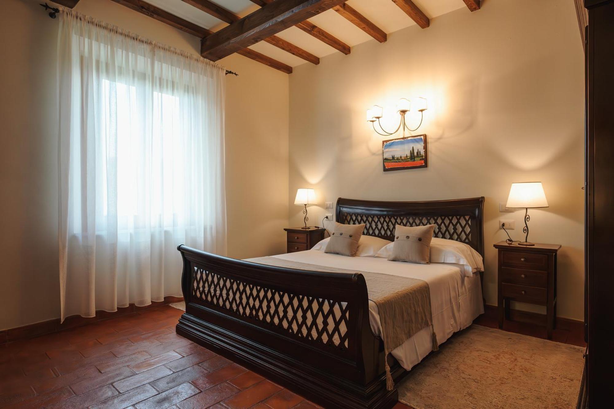 Wine Estate Rooms Paradiso Di Cacuci Montalcino Exterior photo