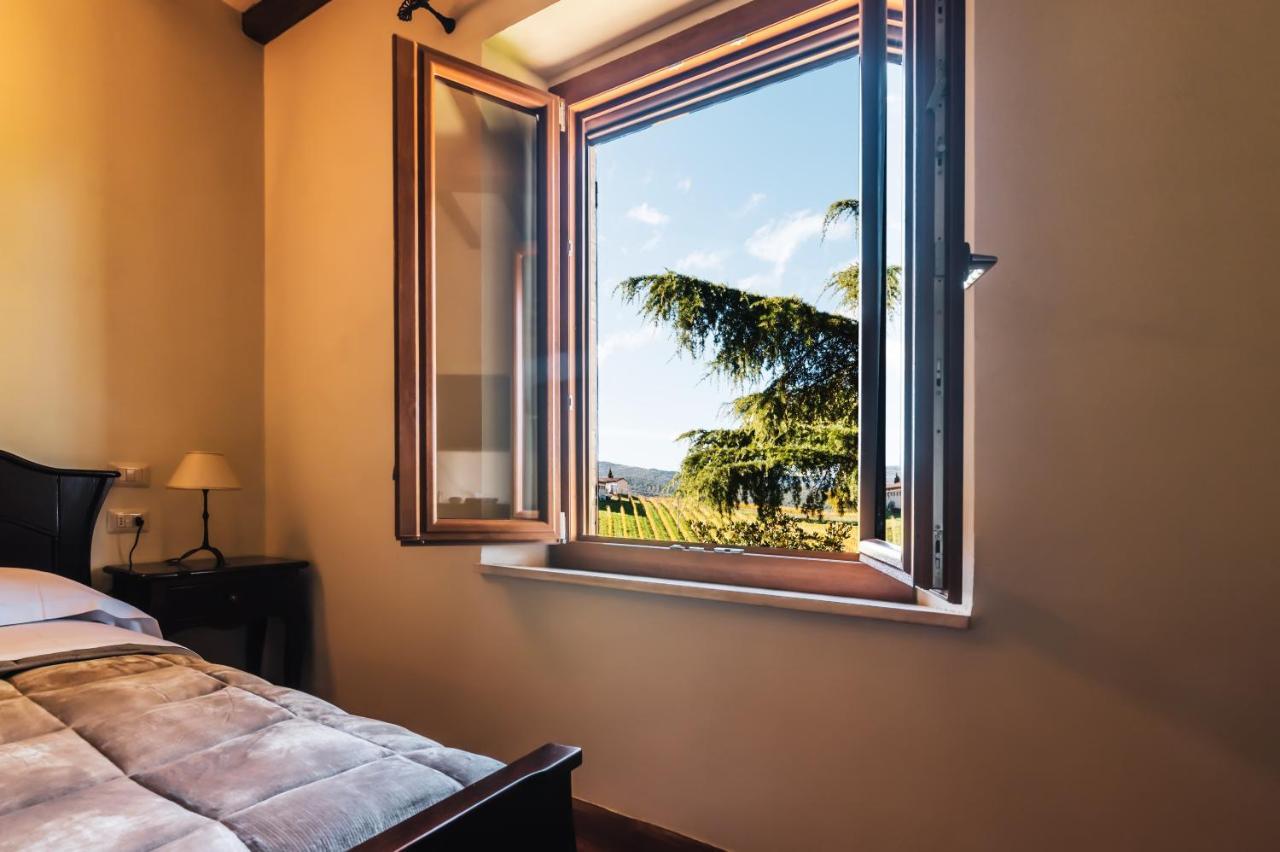 Wine Estate Rooms Paradiso Di Cacuci Montalcino Exterior photo
